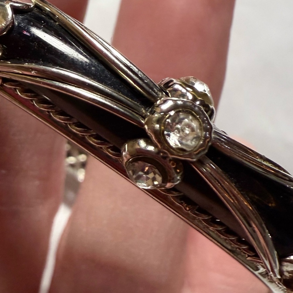 Bangle bracelet silver black w crystals vintage costume jewelry - Picture 6 of 10